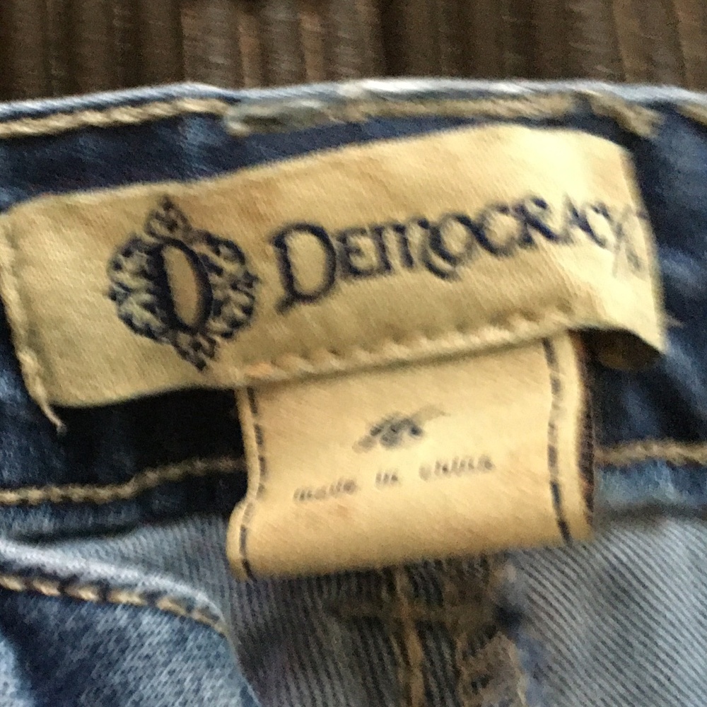 DEMOCRACY CROPPED FLARE Jeans
